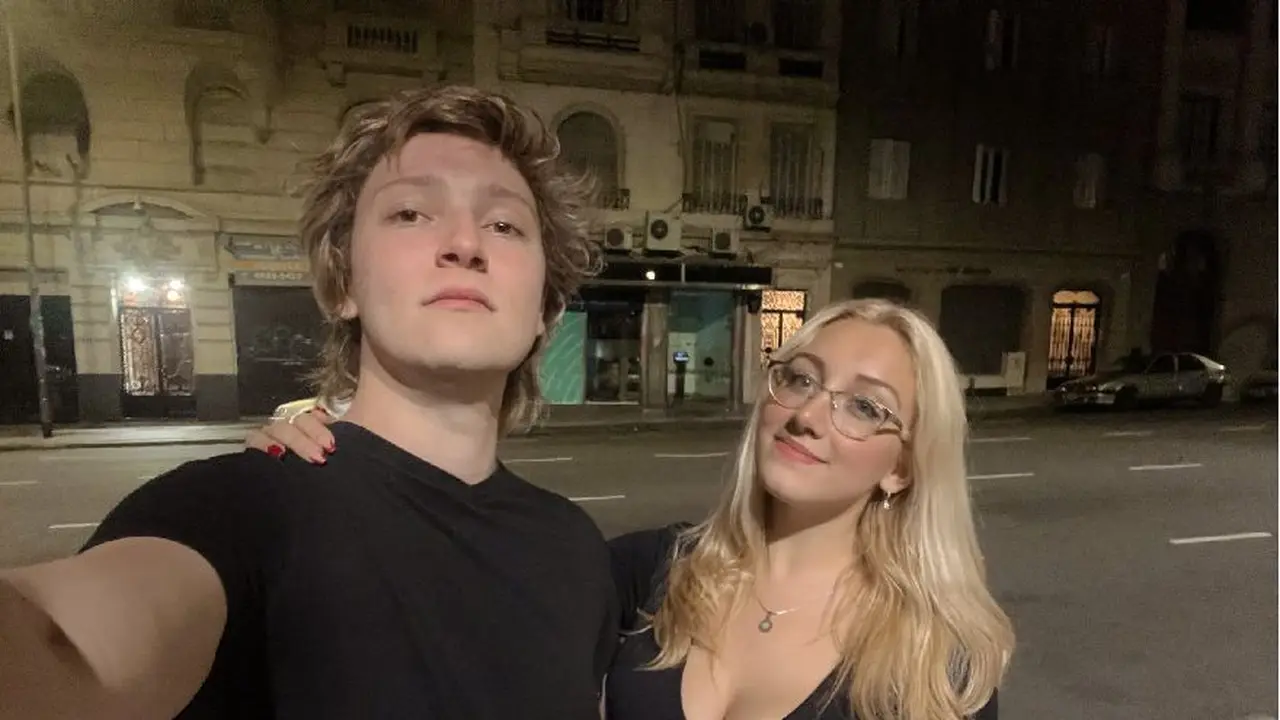 La pareja de Tiktokers decidió donar el sueldo