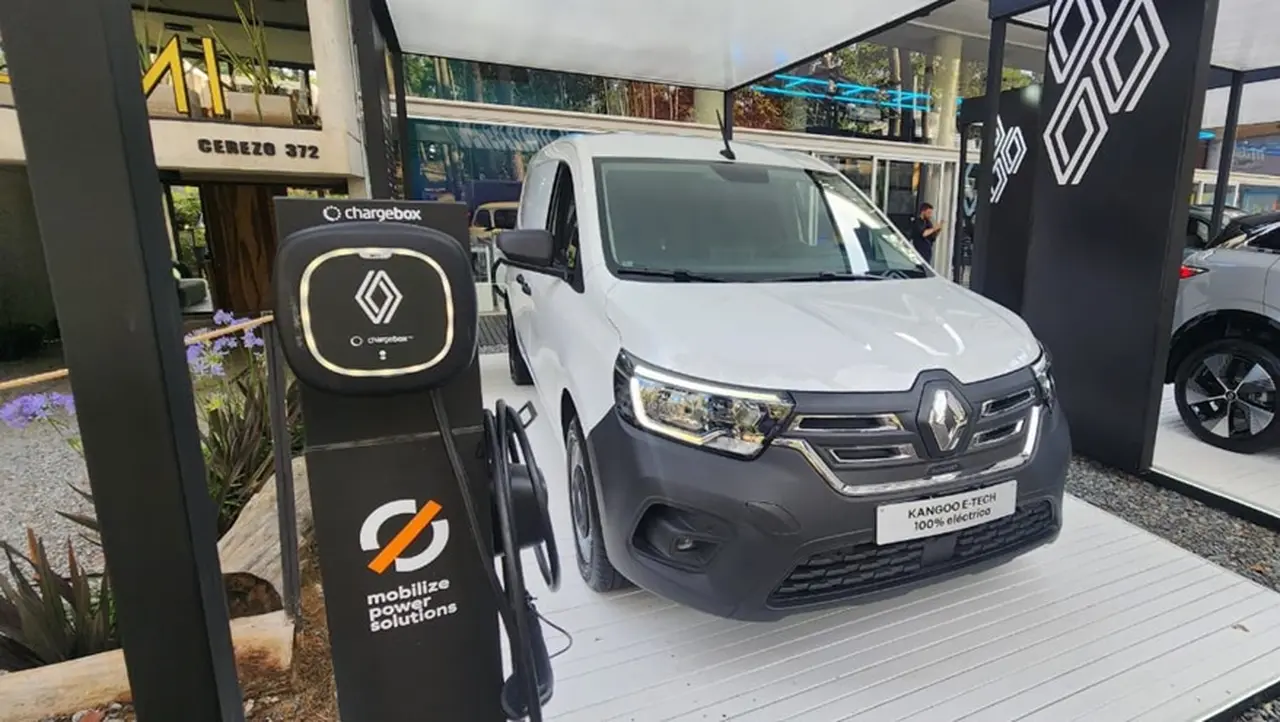 La gama de vehículos eléctricos E-Tech va en línea con la sustentabilidad.