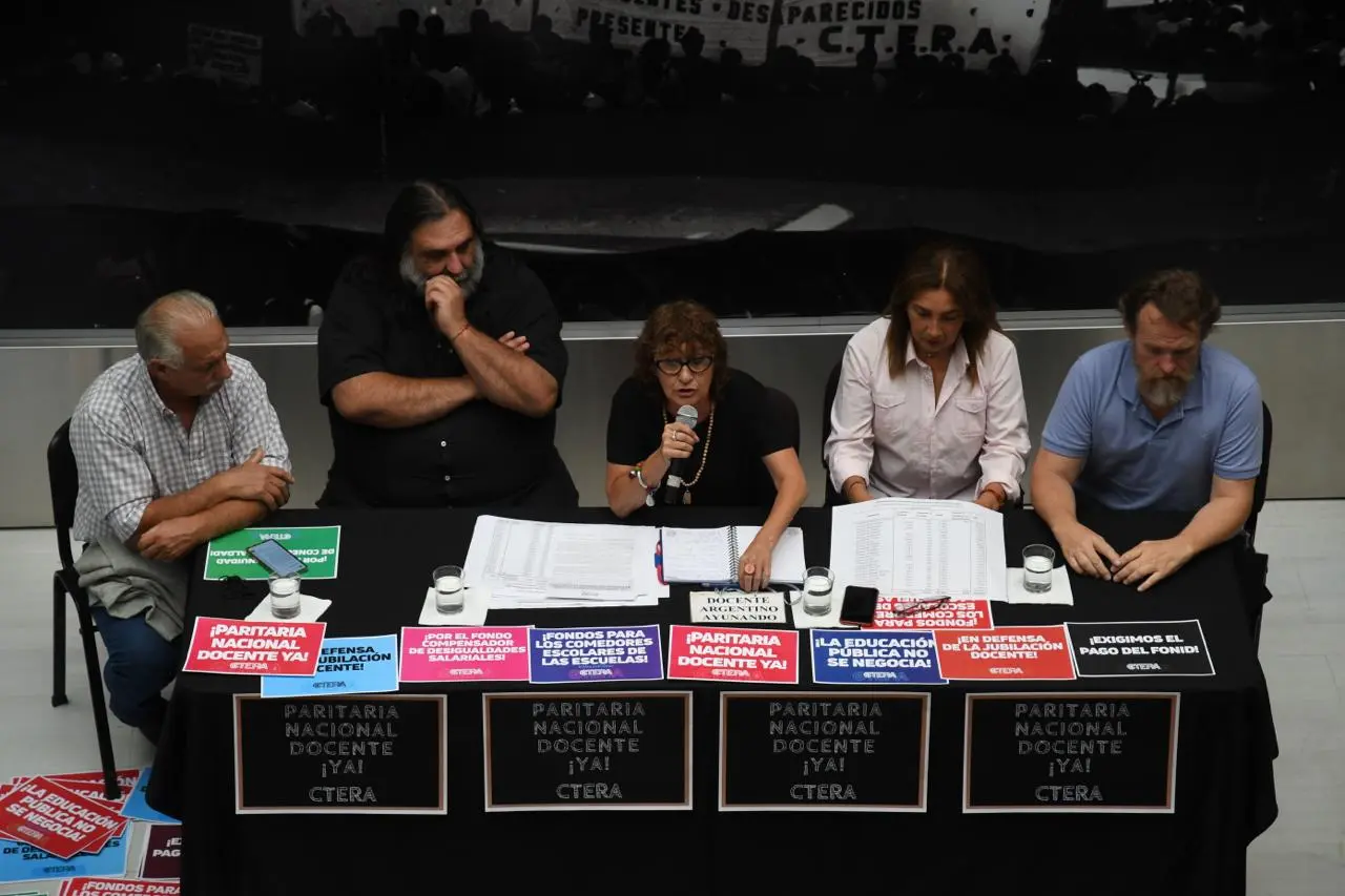 El Gobierno descartó convocar a la paritaria nacional docente