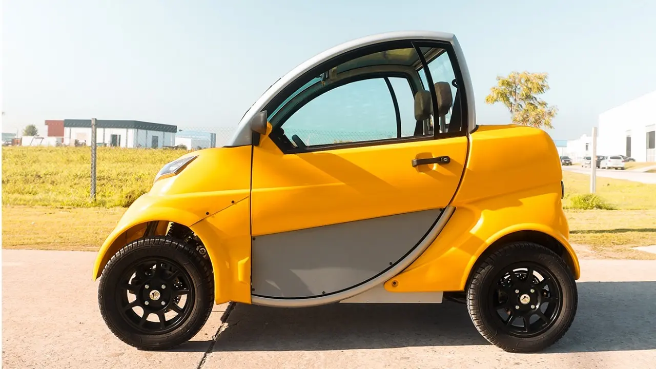 El Sero Electric Sedán es la versión urbana de la marca.