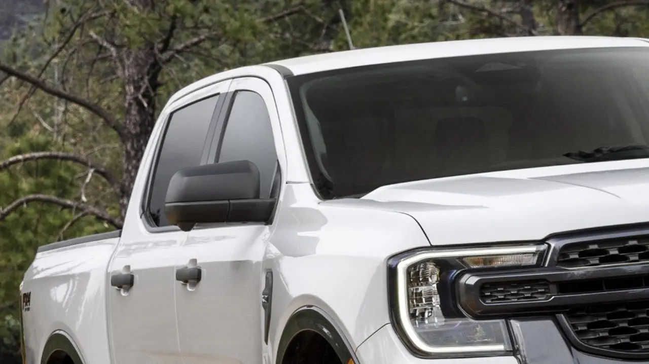 Automotriz fabricará una camioneta híbrida en Argentina