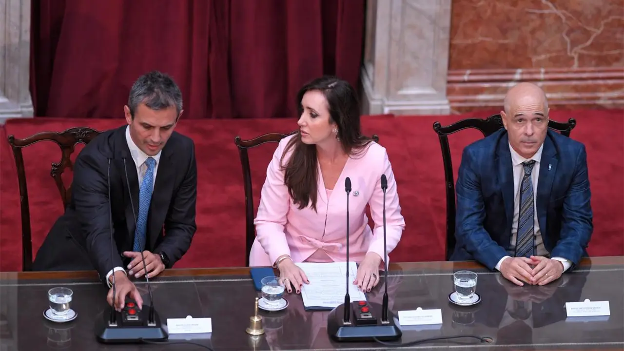 Martín Menem y Victoria Villarruel acordaraon suba en el sueldo de legisladores
