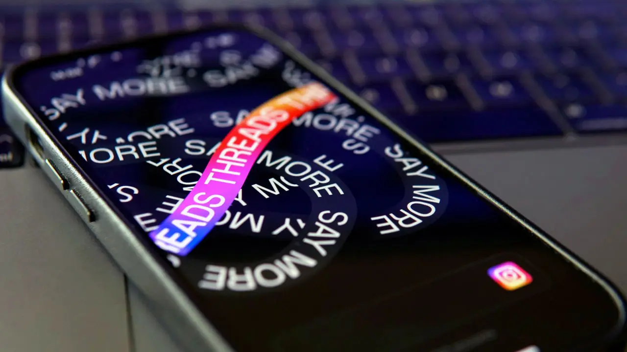 Threads es un spin-off de Instagram.