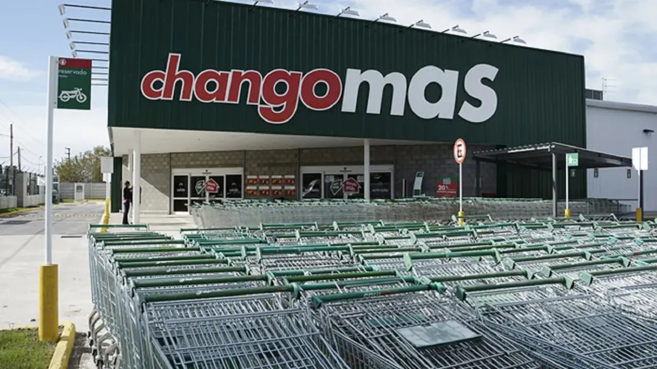 Changomas ofrece precios baratos y apunta a que el consumidor llene el carrito de compras 