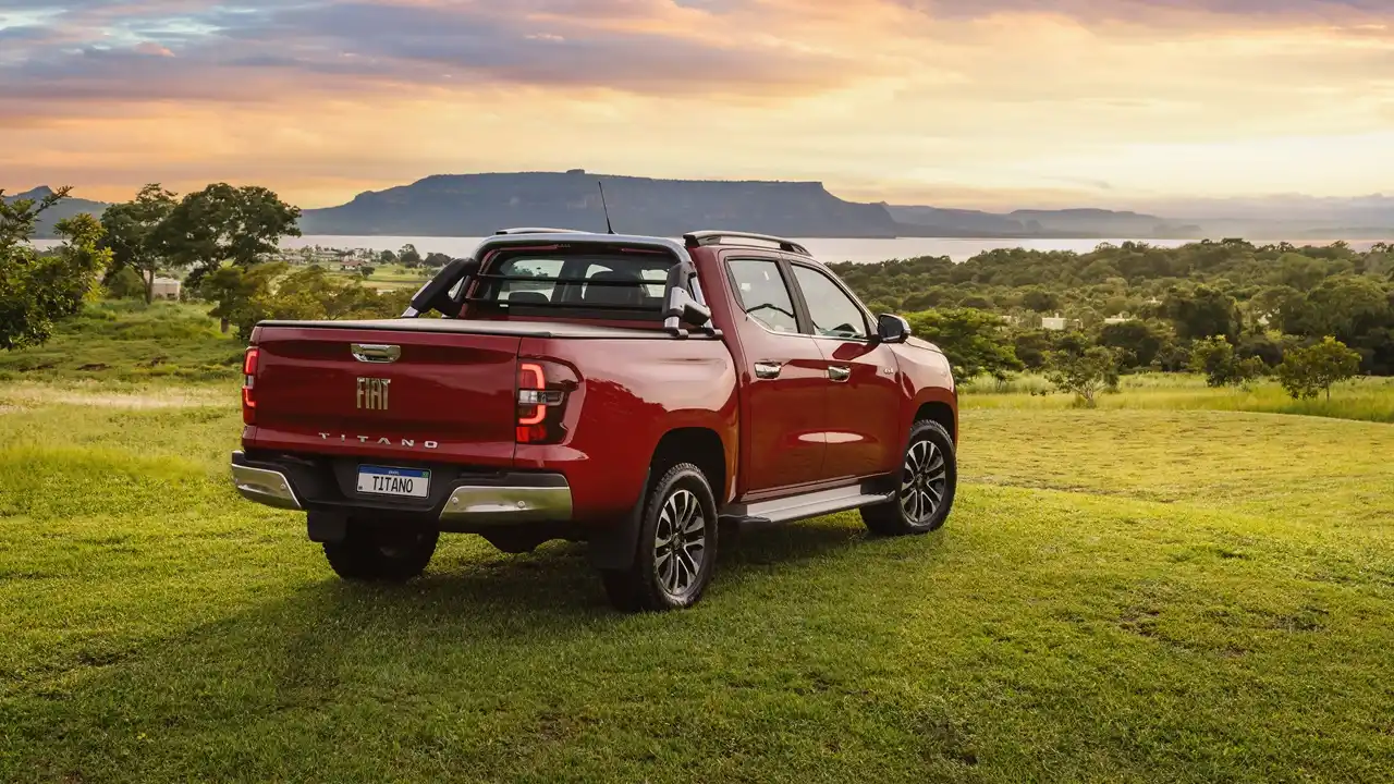 La nueva Fiat Titano tiene las dimensiones del segmento mediano de las camionetas.