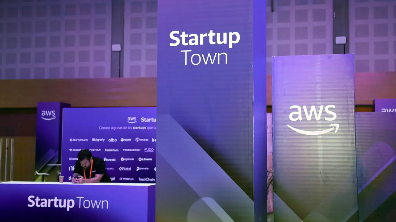 En AWS Cloud Experiencia hubo un área dedicada a las startups.