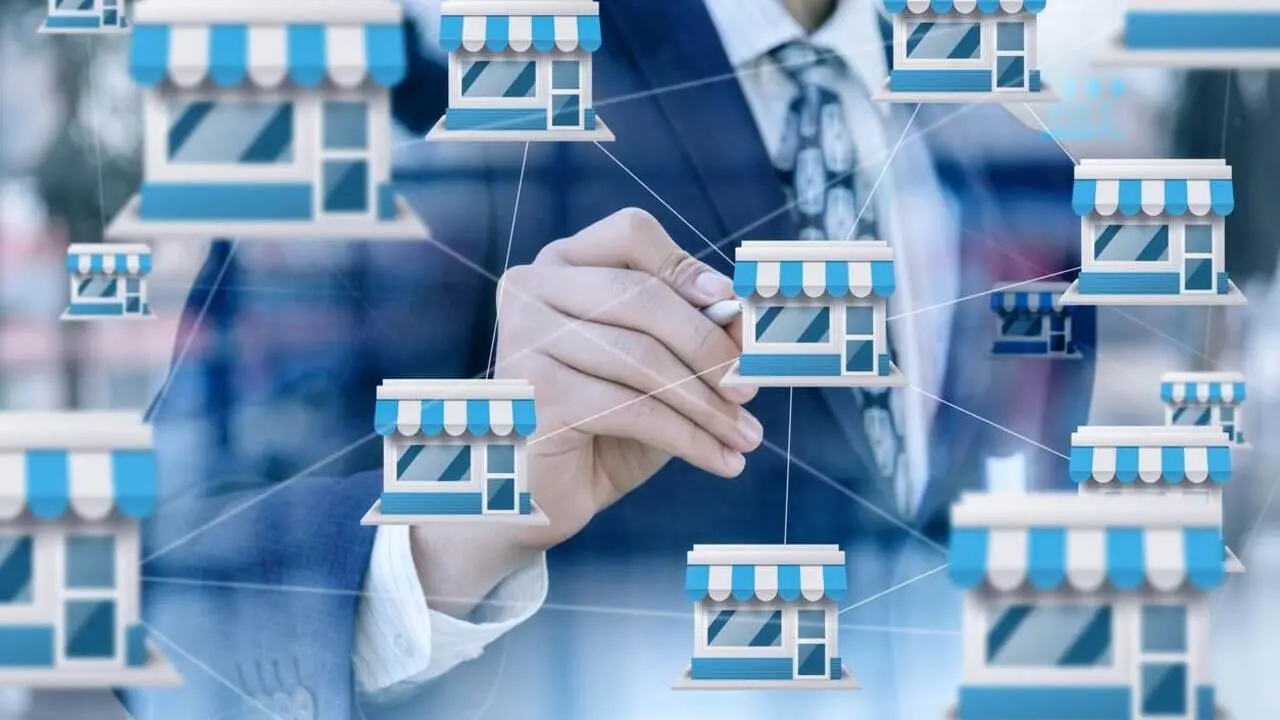 Una franquicia es un modelo de negocio que permite invertir en un comercio rápidamente