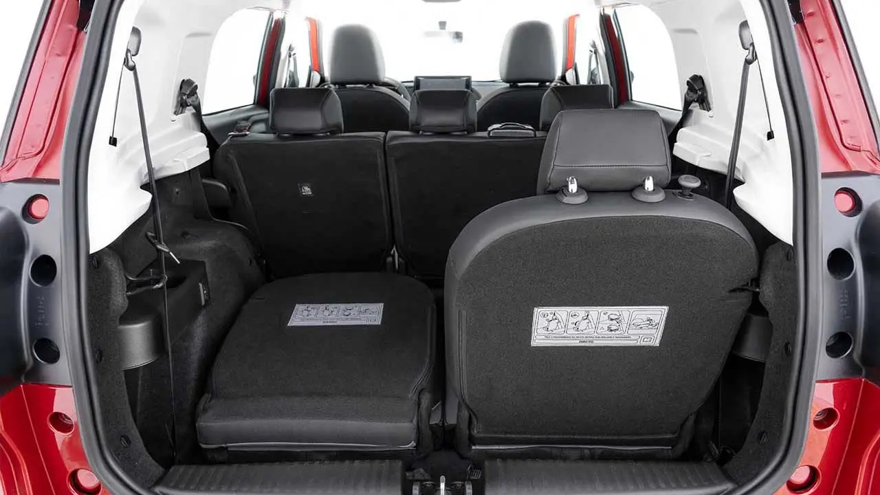 Así es el C3 Aircross con las butacas reclinadas.