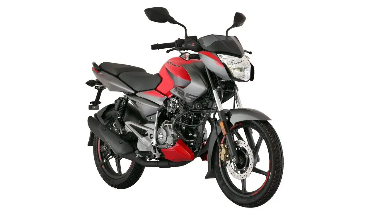 La Bajaj Rouser NS es la única de las competidoras con frenos ABS.