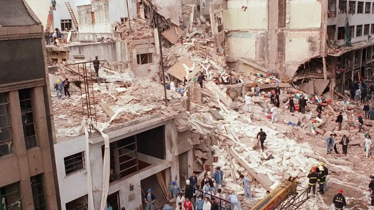 Este año se cumplen 30 años del atentado a la AMIA