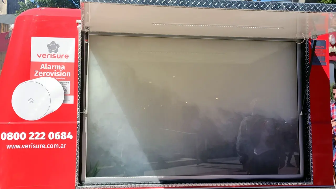 ZeroVision genera una situación de visibilidad nula en un ambiente.