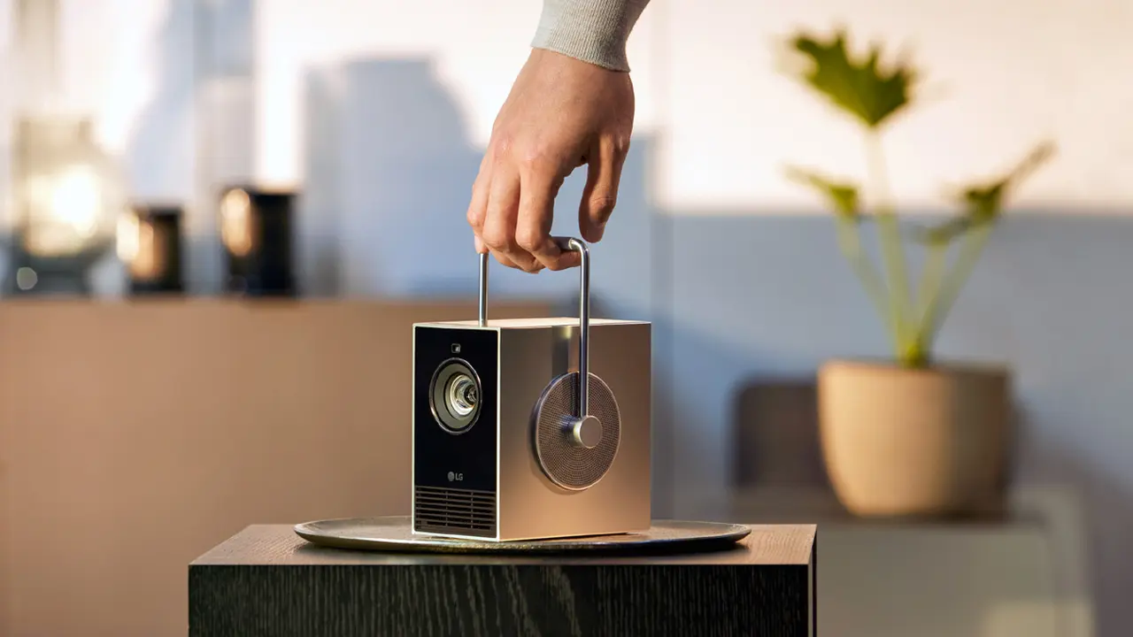 ¿Conviene comprar un Smart TV o un proyector Smart?