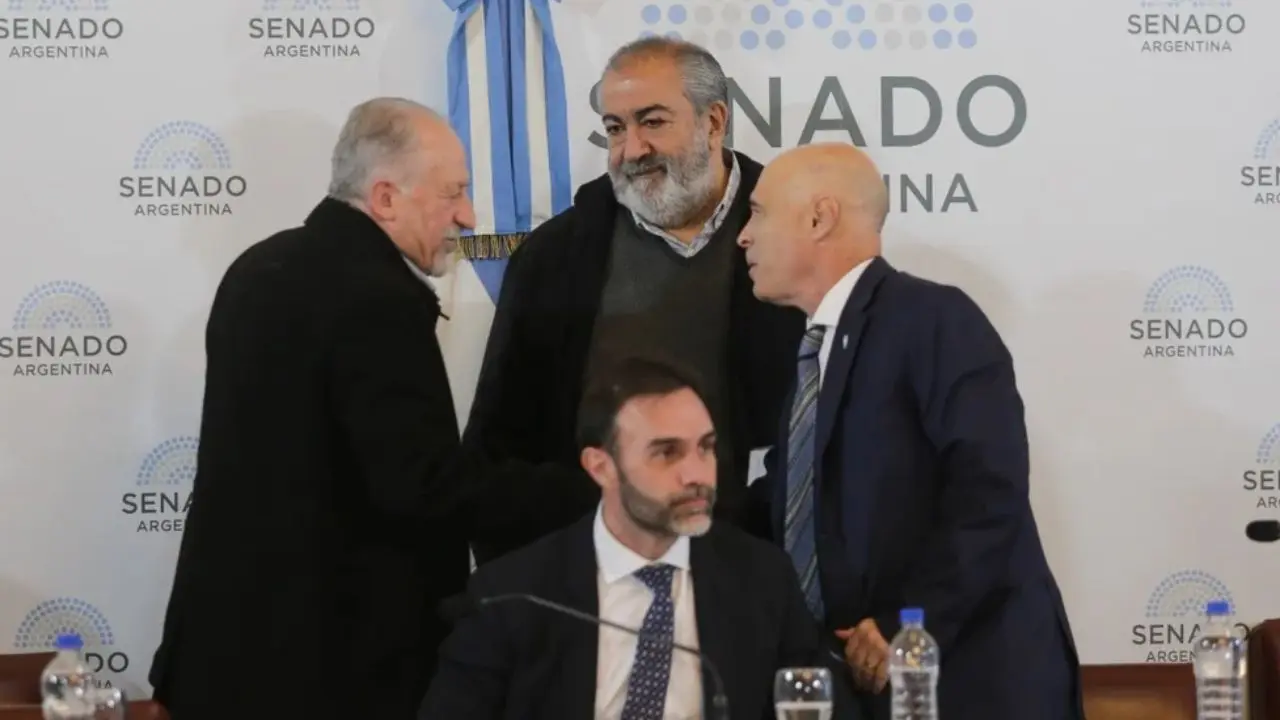 Héctor Daer defendió a los gremios en el Congreso
