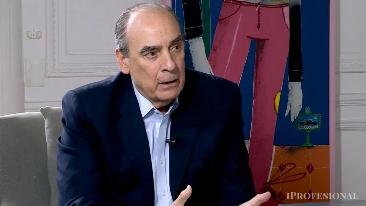 El Gobierno sumó una nueva baja, con la renuncia de Alejandro Cosentino, quien se puso a disposición de Guillermo Francos para la transición