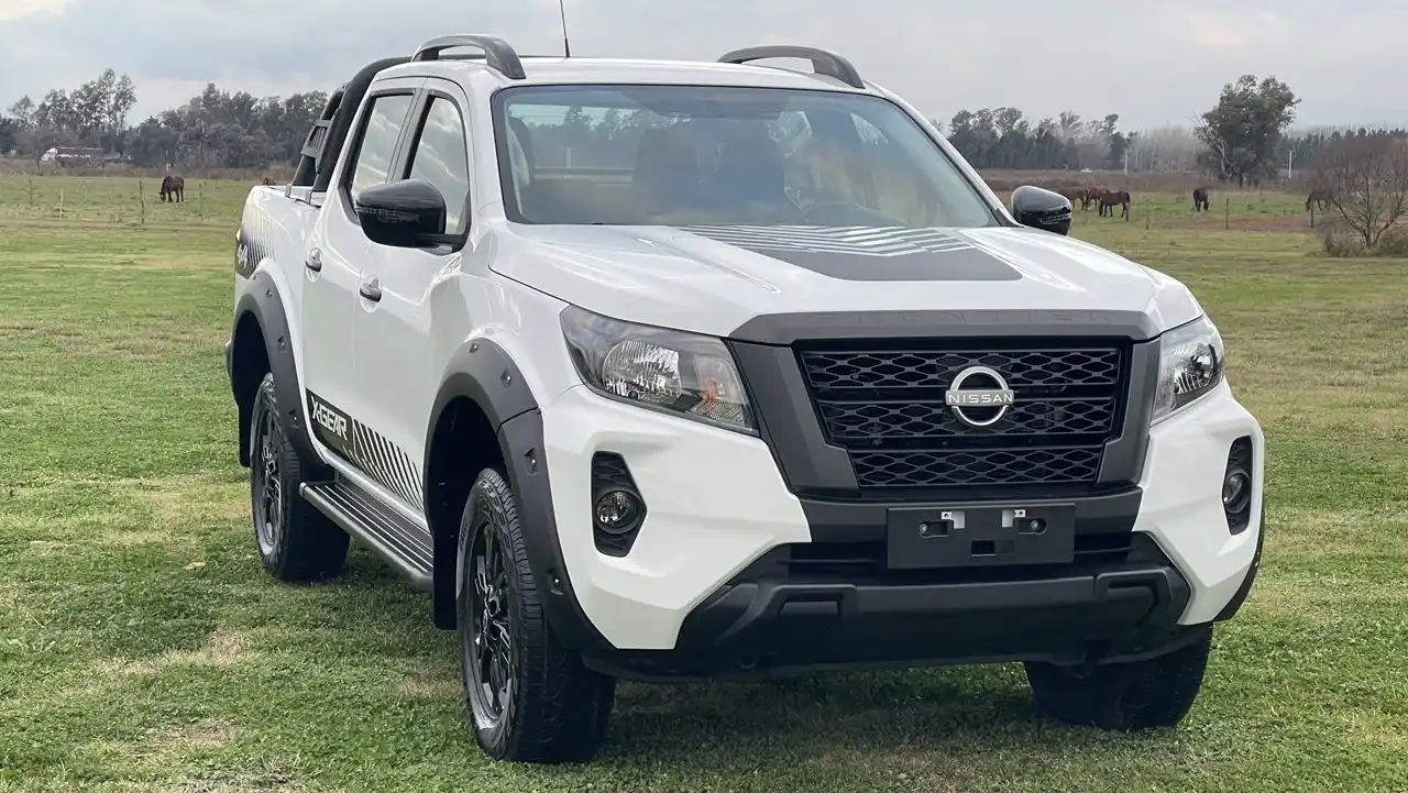 La gama de camionetas Nissan Frontier está conformada por 10 versiones.