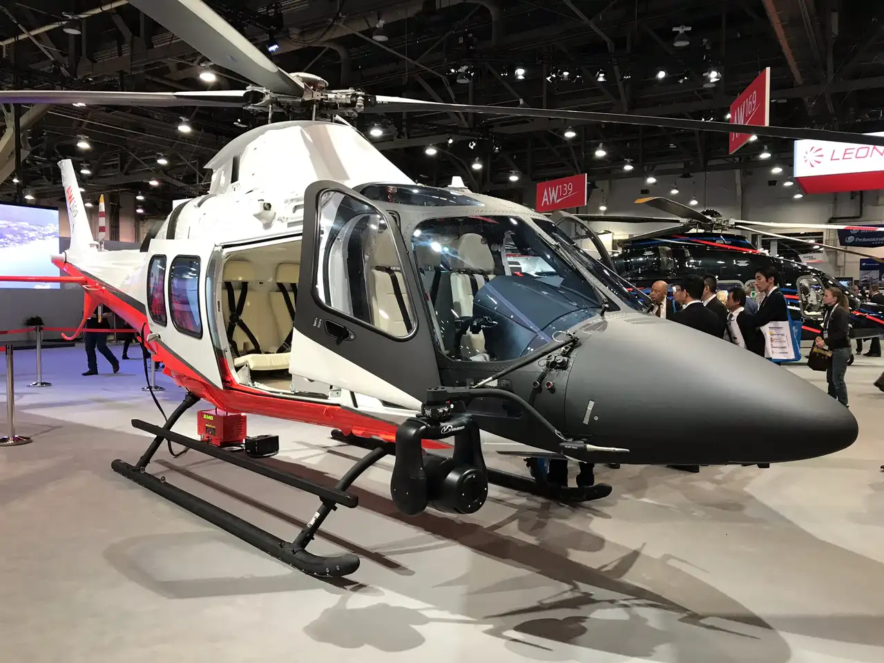 El Gobierno asignó presupuesto para comprar 8 helicópteros para la Armada.
