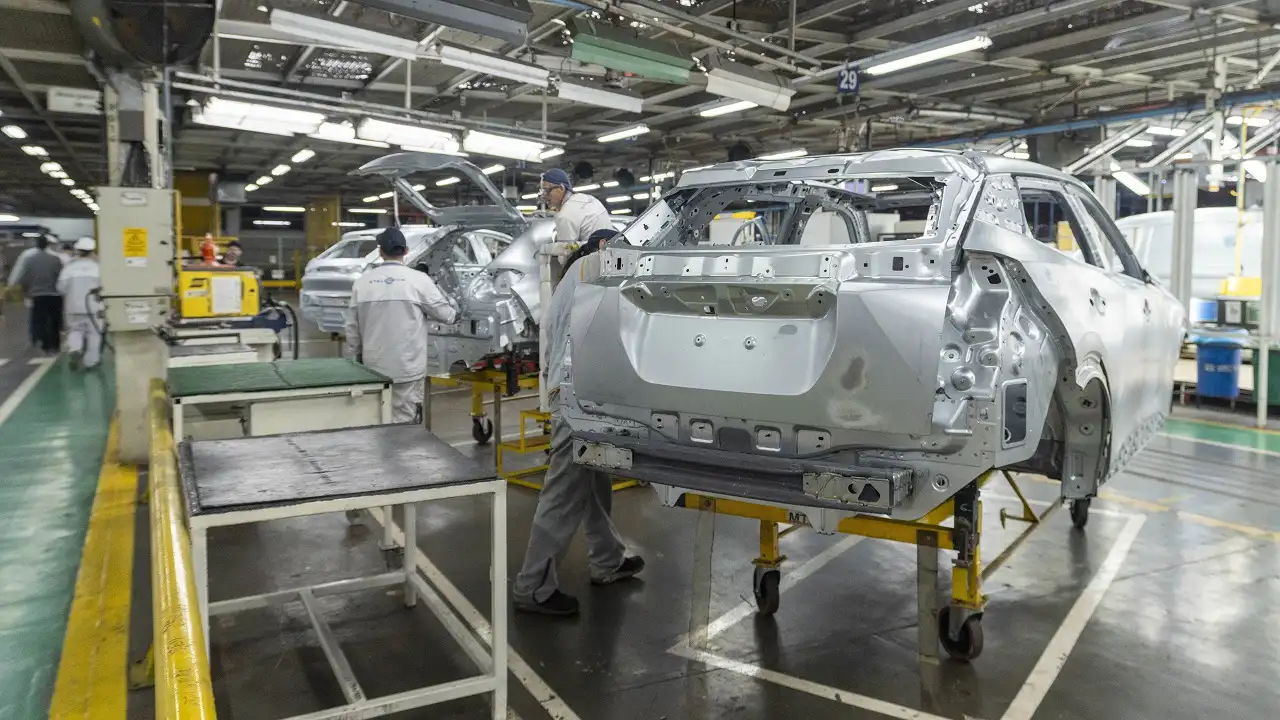 El nuevo Peugeot 2008 comienza a fabricarse en Argentina.