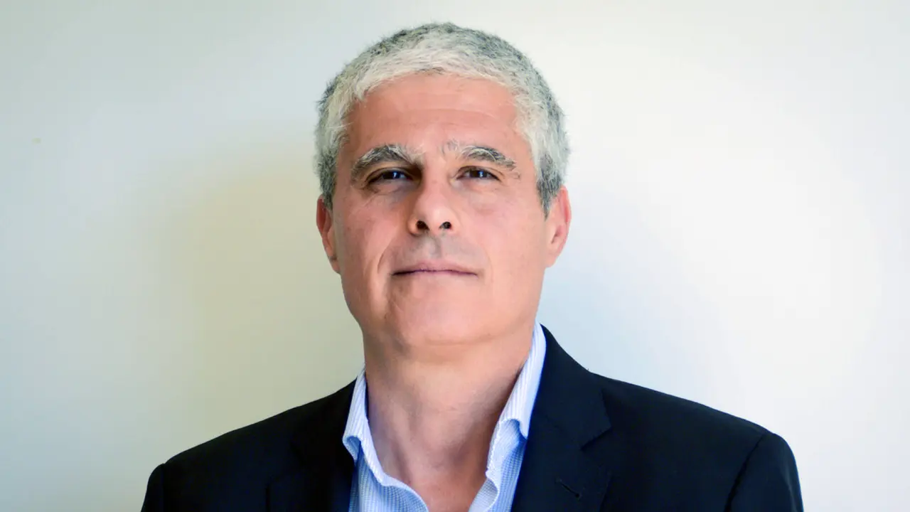 Roman Alberto Uez.