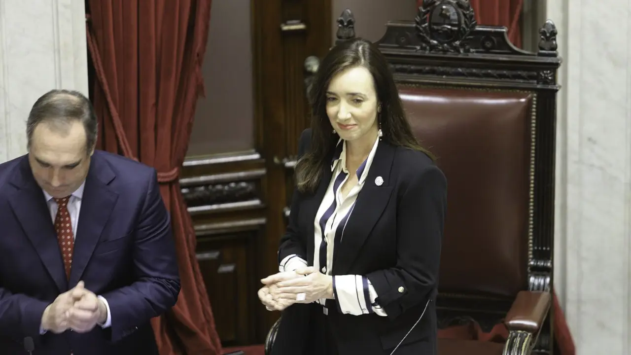 Máxima tensión en el Senado: Villarruel convocó a jefes de bloque para acordar una sesión