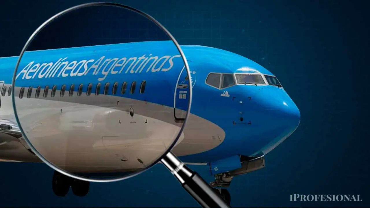 La última venta de Aerolíneas Argentinas fue por un dólar