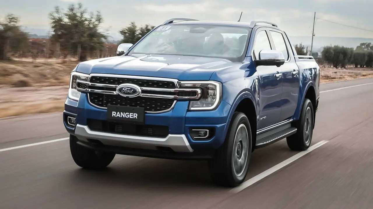 Ford Ranger, otra de las camionetas líderes, la más moderna del mercado.