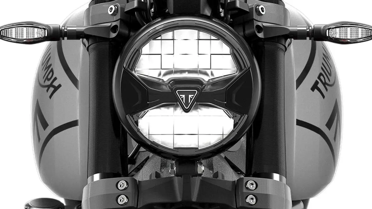 plata que cuestan las motos naked de más de 500 cc