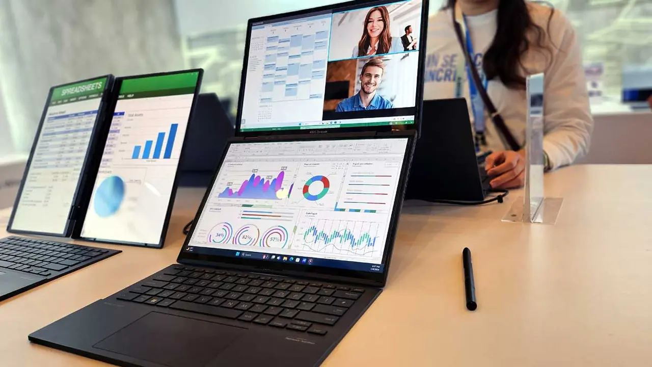 Tecnología - CES 2025 - Asus Zenbook Duo