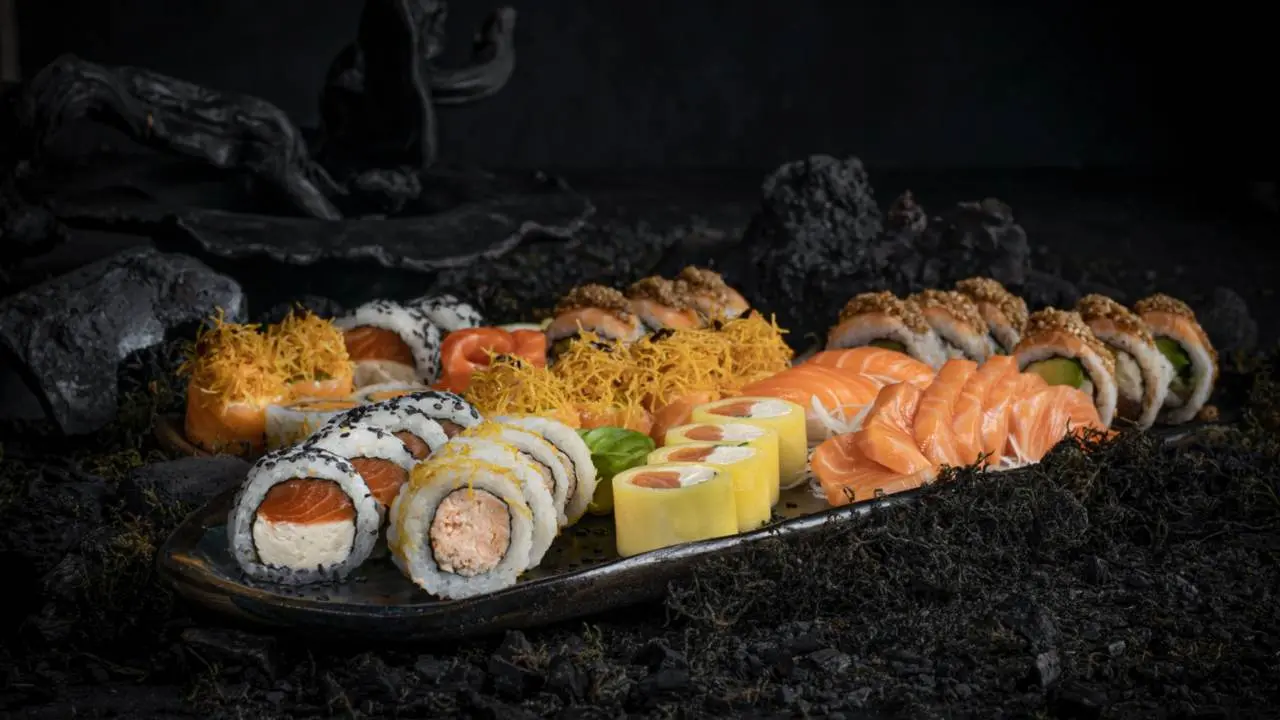 Para comer en casa Sushi Club propone 3 opciones desde $26