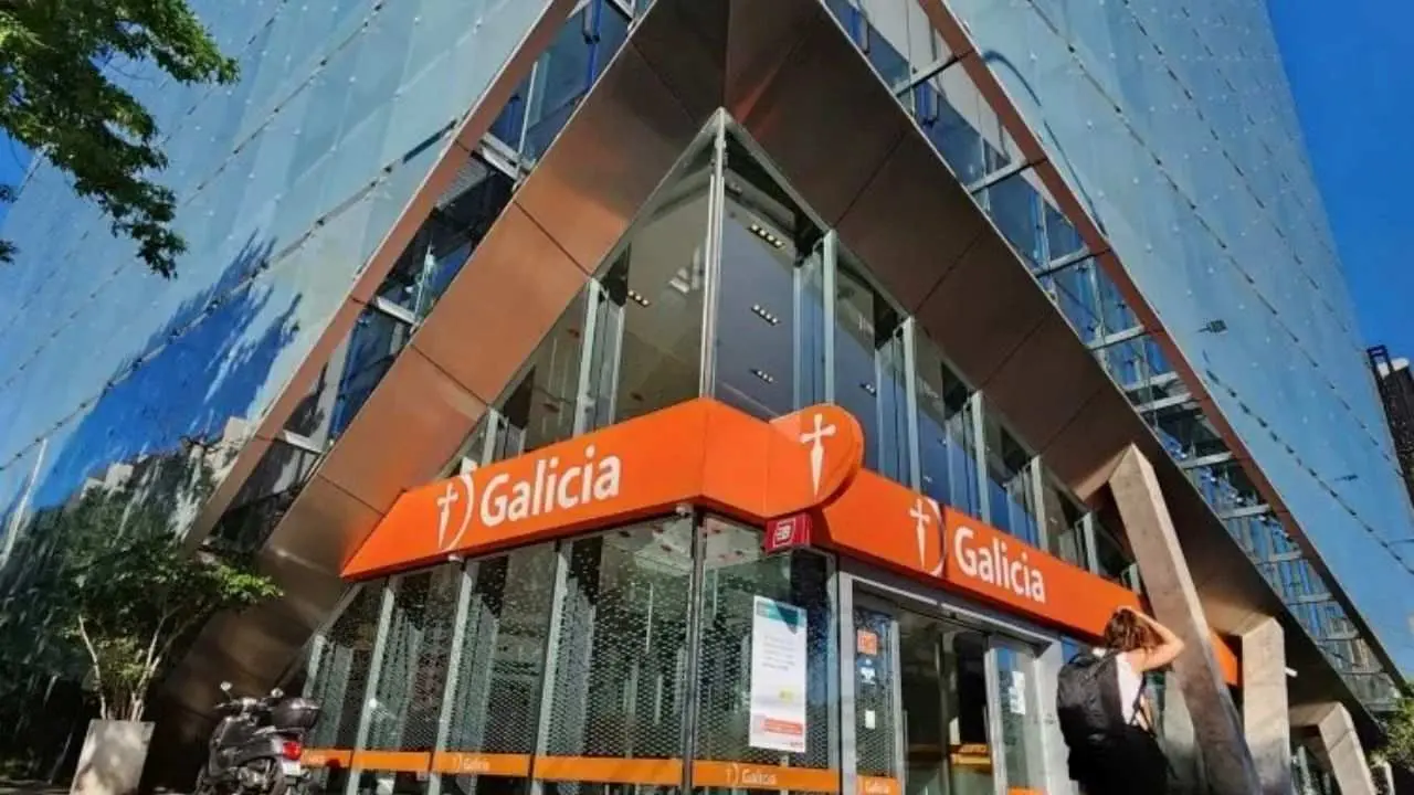 Banco Galicia sucursal plazo fijo. Imagen archivo iProfesional