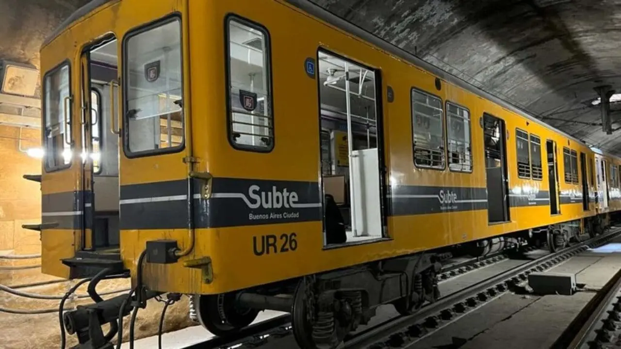 Avanza la licitación para renovar el sistema eléctrico de la línea B del Subte: se presentó un solo oferente