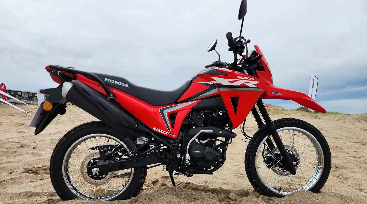 Honda XR190L, la más cercana a la XR300L.