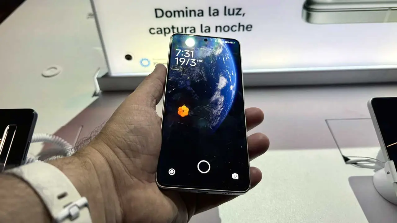 La pantalla del Xiaomi 14T se destaca por su luminosidad.