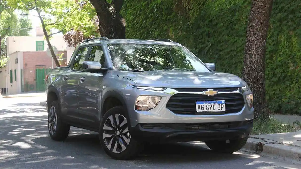 Montana, otra de las camionetas compactas que crece.