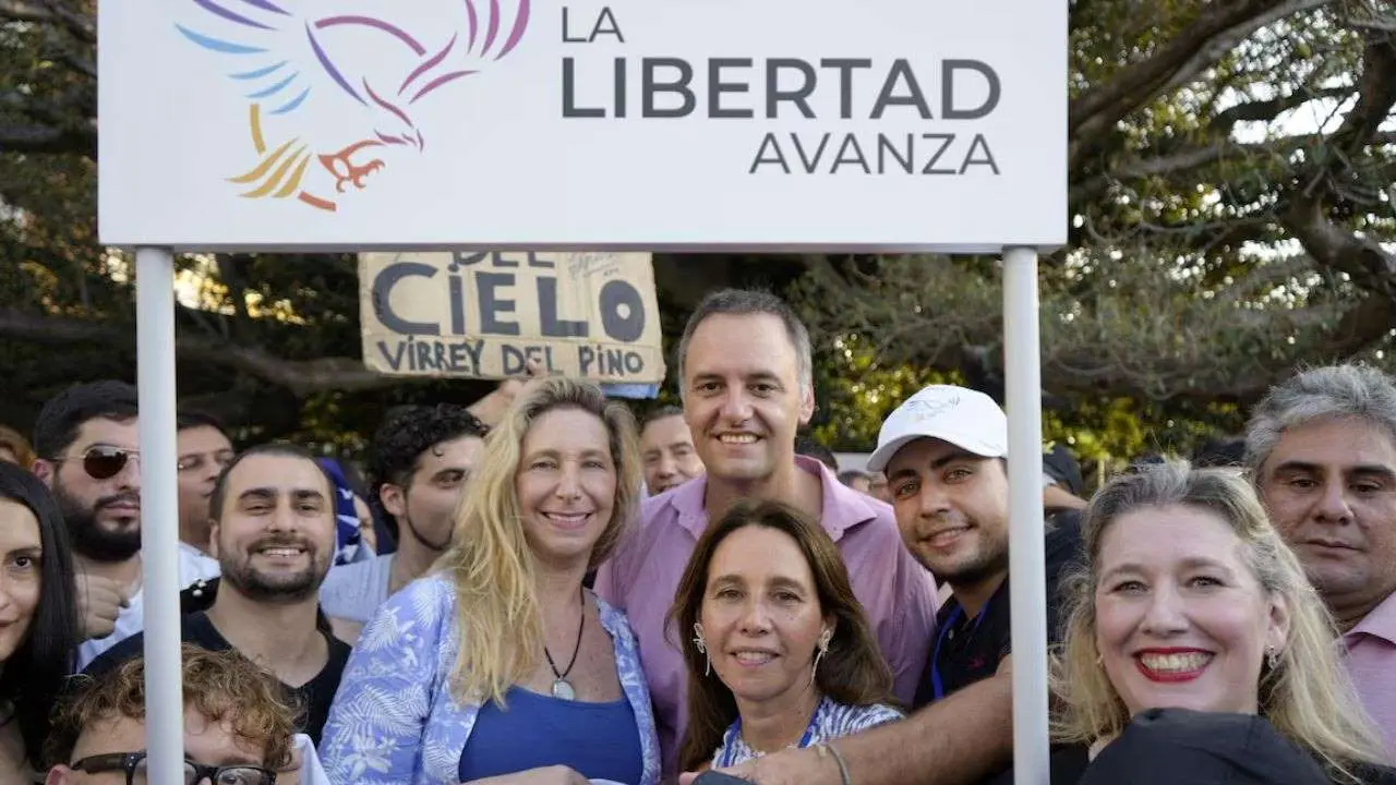 Con Adorni, LLA aceleró su armado en Ciudad: claves de la campaña para enfrentar al PRO