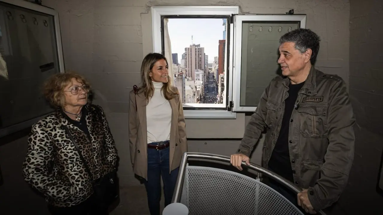 Quedó inaugurado el ascensor interno del Obelisco