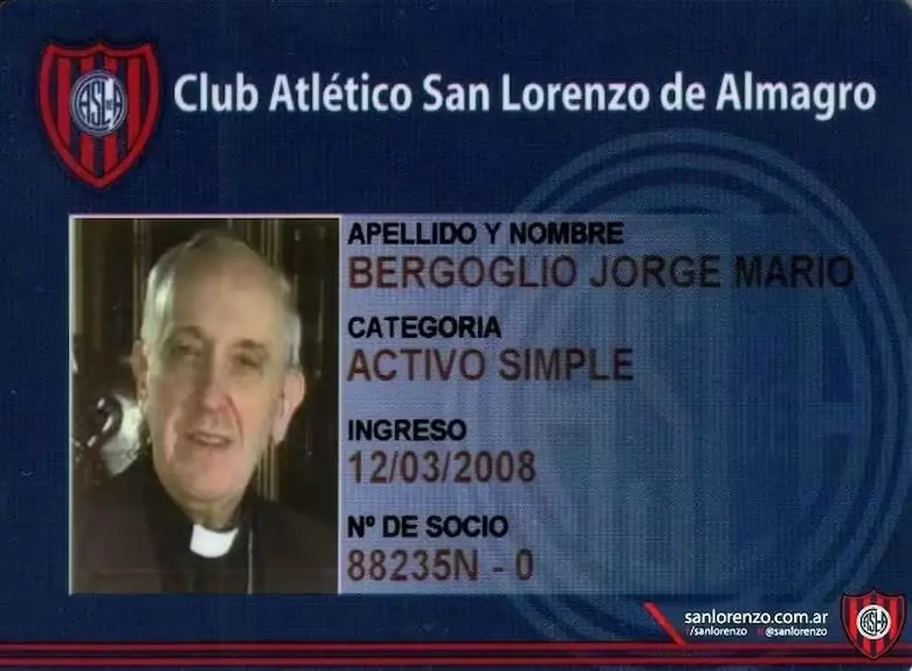 Jorge Bergoglio tenía al 88235 como número de socio de San Lorenzo