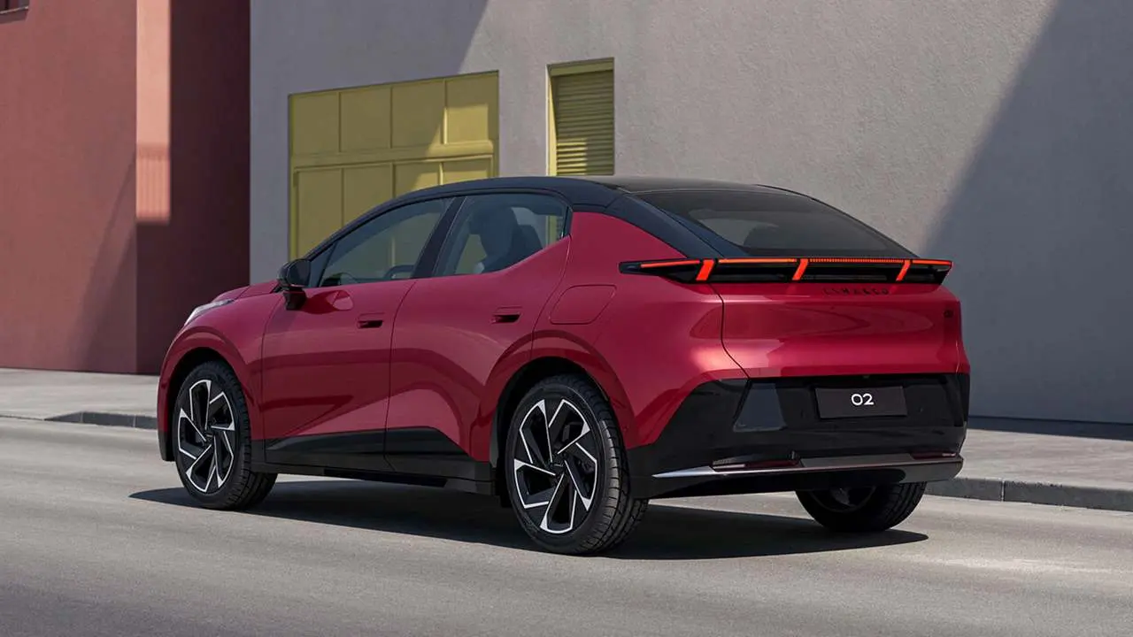 Lynk & Co traerá modelos híbridos y eléctricos.
