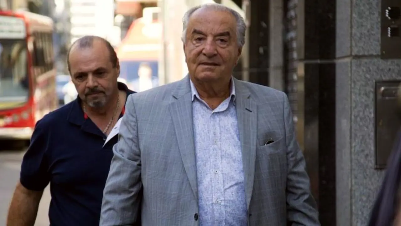 armando cavalieri, referente de empleados de comercio