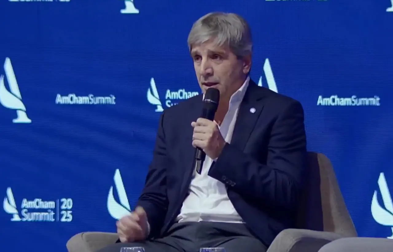 La sospecha del equipo económico sobre la participación de los bancos en la "mega licitación" del Tesoro