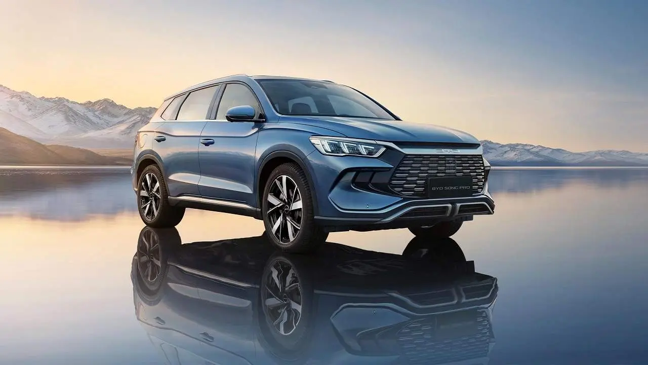 Un SUV híbrido enchufable será de la partida de BYD en el país.