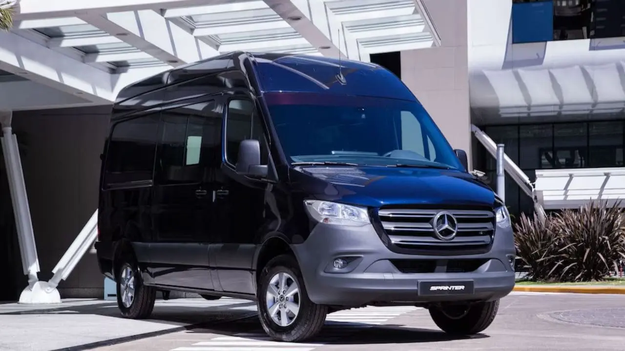 El motorhome se realiza sobre la Sprinter.