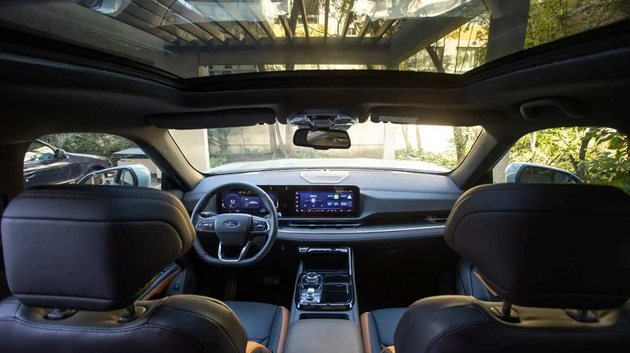 El SUV cambió el interior, con más tecnología y confort.