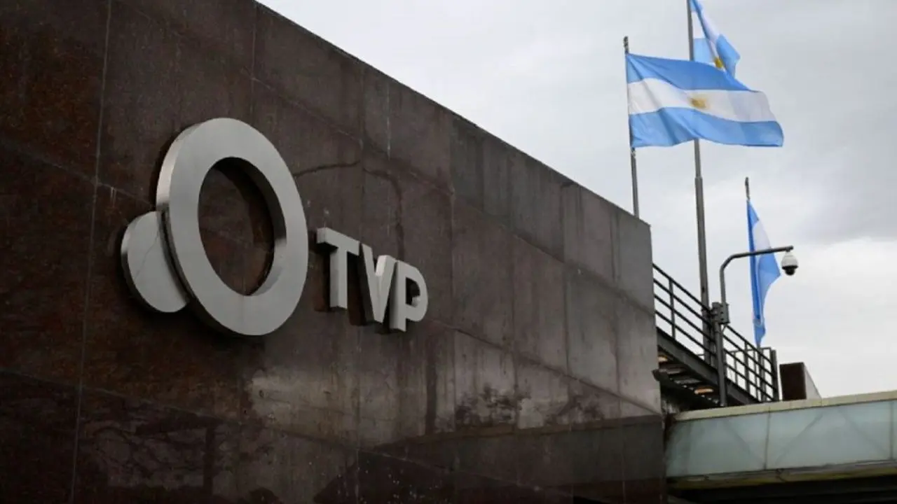 Plan de lucha de trabajadores de la TV Pública:  peligra la transmisión del Mundial de Fútbol