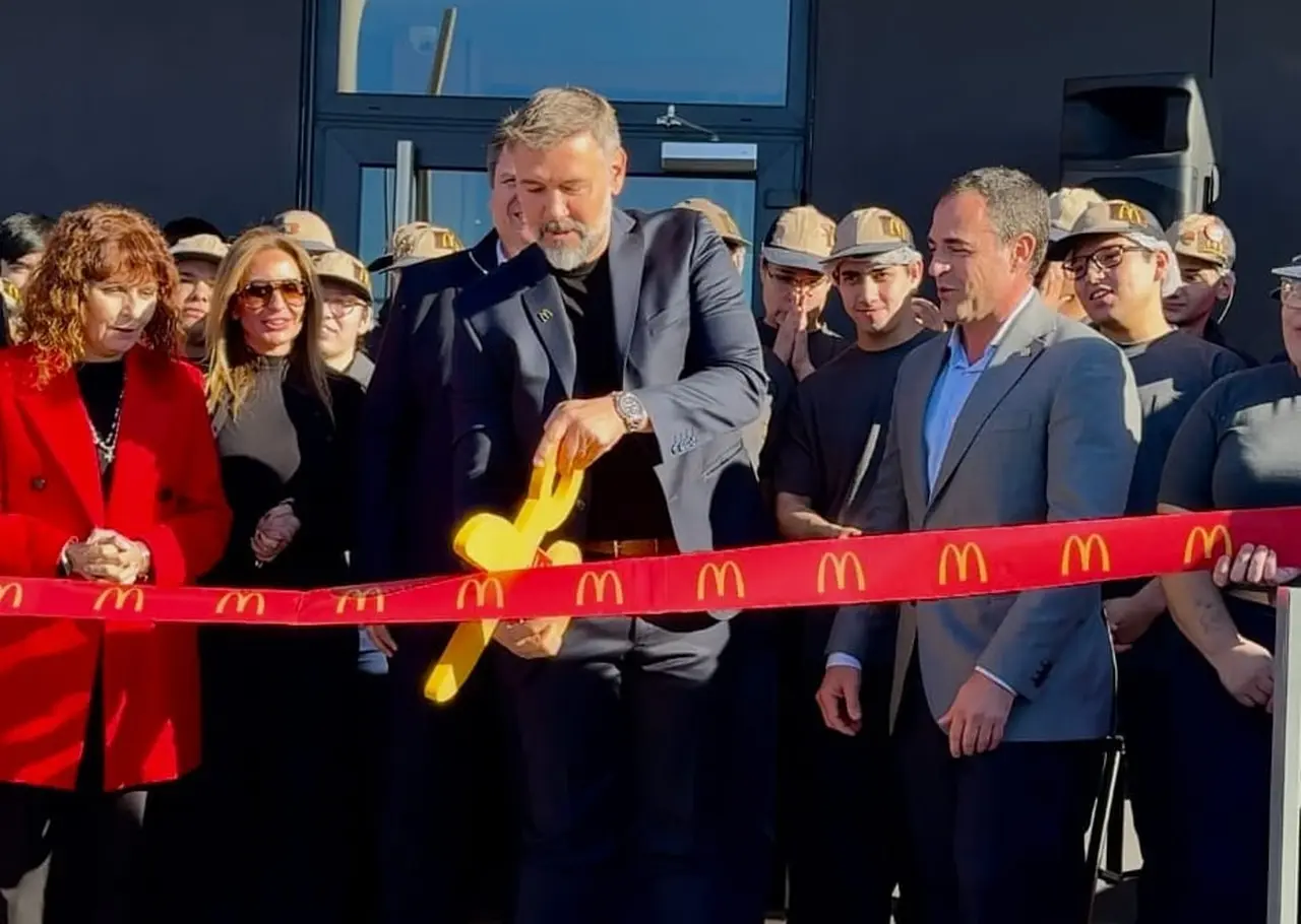 McDonald's abre nuevo local en Neuquén