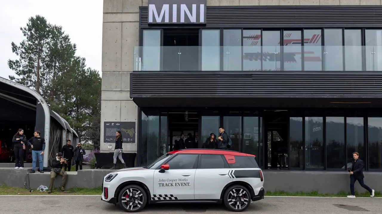 Mini sumará una versión electrificada al país.