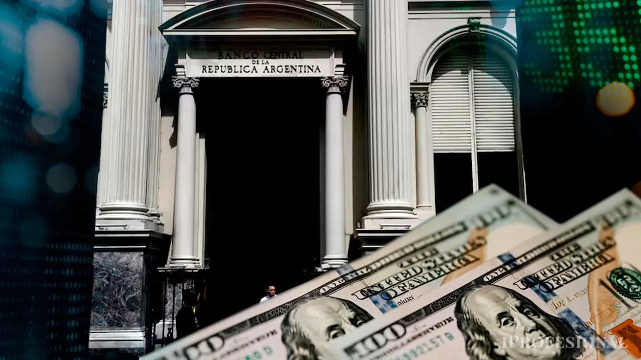 Fuerte suba de los depósitos en dólares: suman casi u$s4.000 millones tras la eliminación del cepo