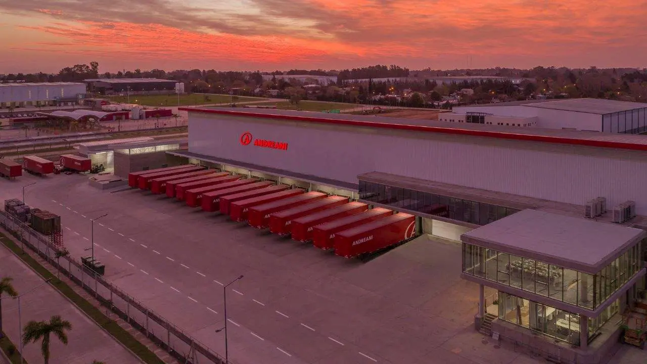 Andreani y Bekeu sellan una alianza estratégica para potenciar las compras entre empresas