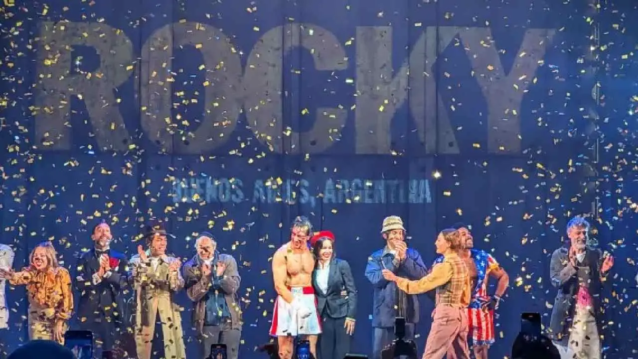 ¿Por qué Rocky es un éxito?: la película que resiste al paso del tiempo y llegó al teatro en Argentina