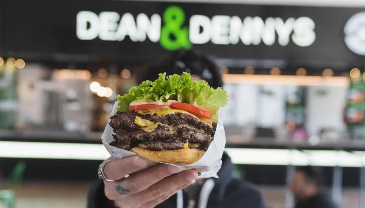 El negocio de la hamburguesa: cuánto hay que invertir para abrir una franquicia Dean & Dennys en Argentina