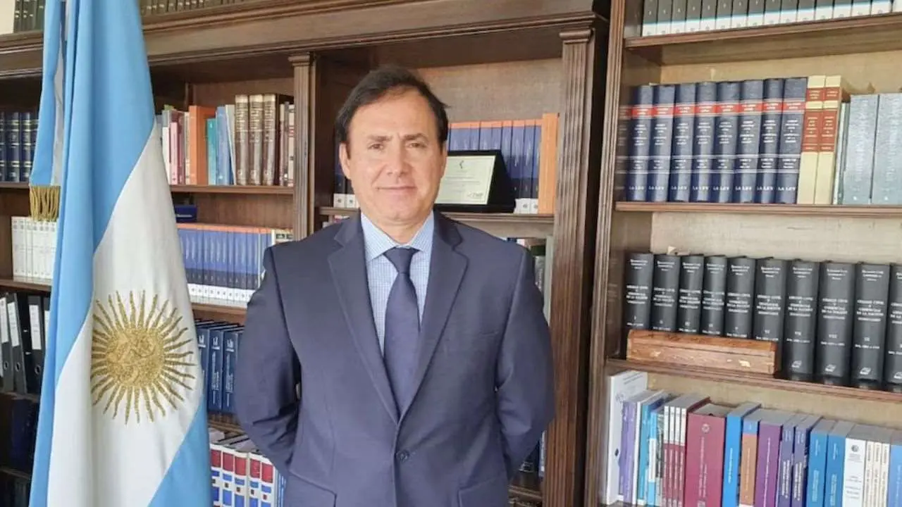 El juez que prohibió difundir audios de Karina Milei tiene nueve denuncias en su contra: cinco son por acoso sexual